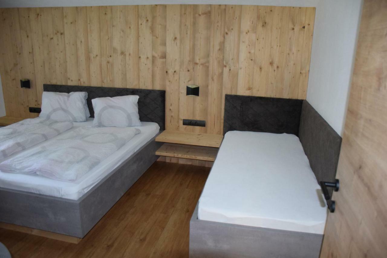 Апартаменти Haus Stefan Нойштіфт-ім-Штубайталь Екстер'єр фото